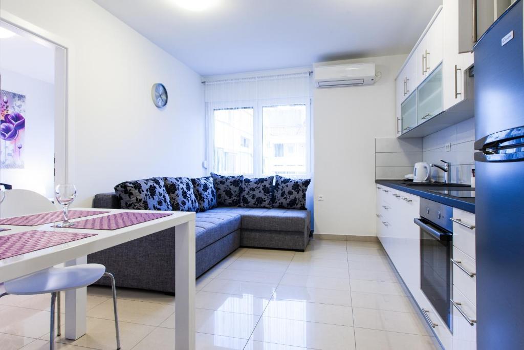 Apartments Kalelarga Zadar Room photo
